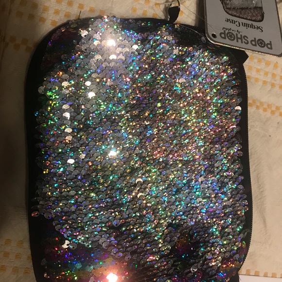 8” tablet case - Picture 2 of 2